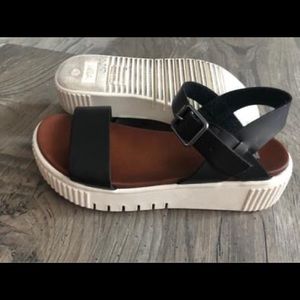 MIA Leanna Women’s Sandal